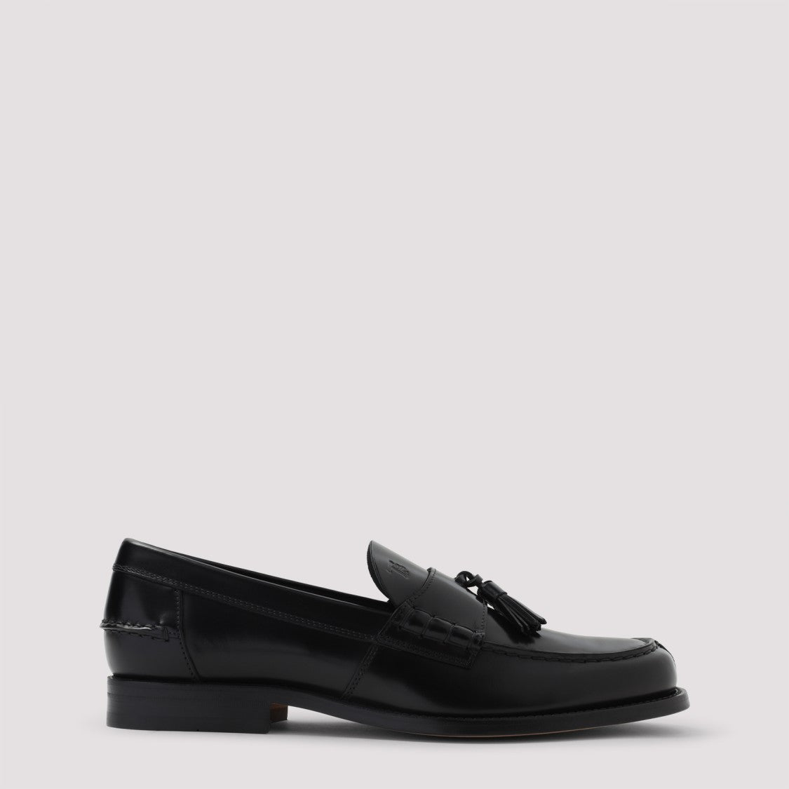 Tod's Nappa Leather Loafers With Decorative Tassel Design