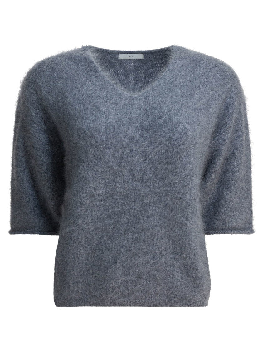 R2w Plush V-Neck Cashmere Knitwear With Cropped Silhouette