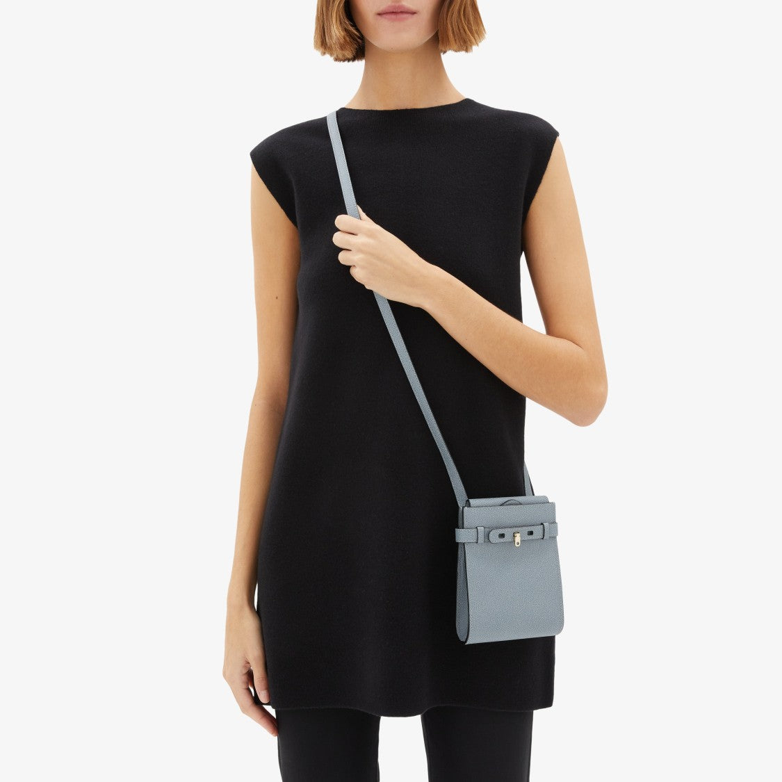 Valextra Brera B-Tracollina Slim Crossb