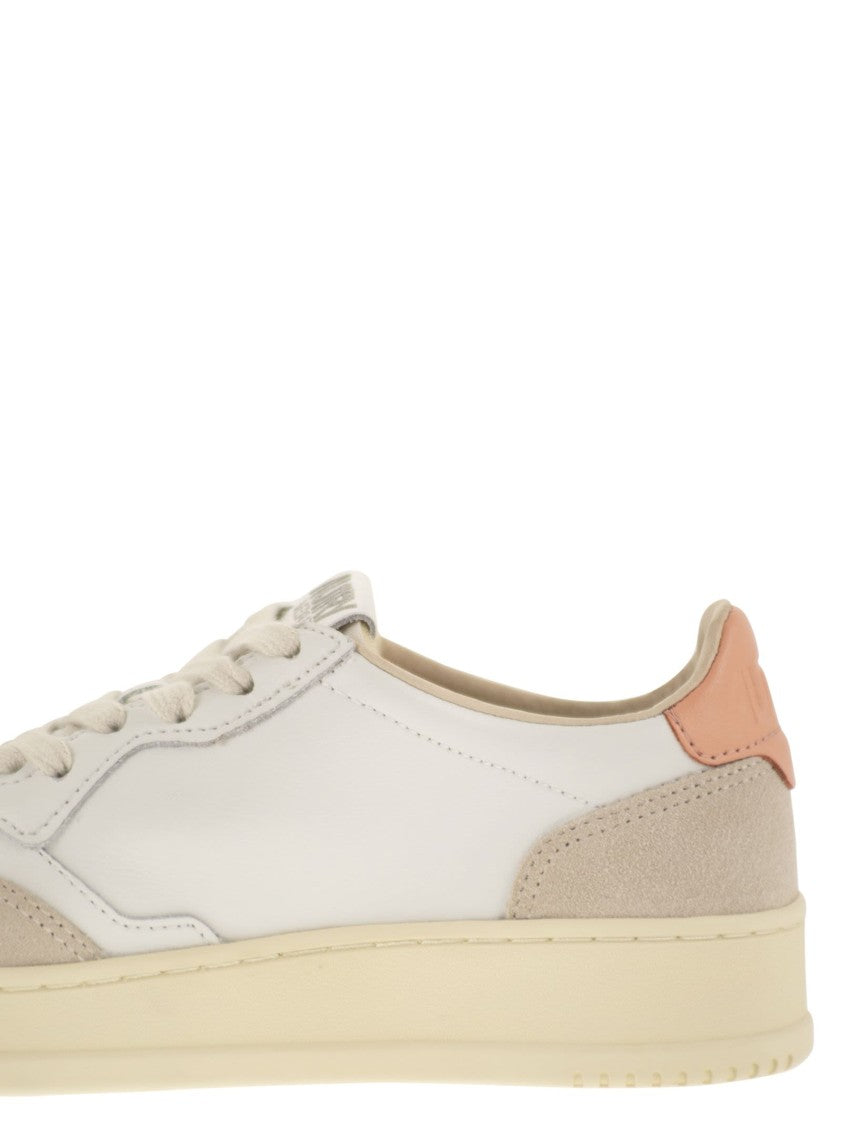 Autry Medalist Low - Leather And Suede Trainers