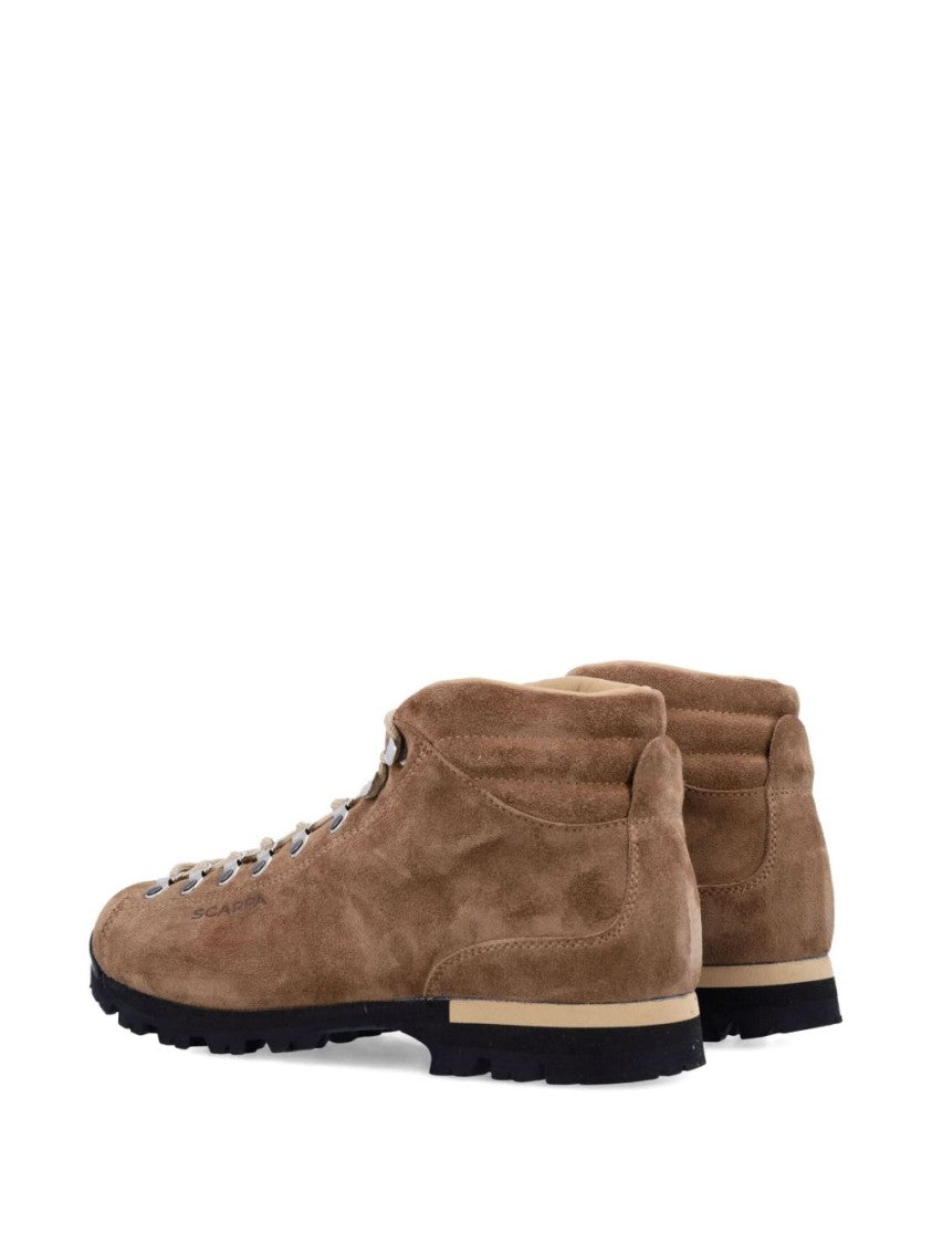 Scarpa Suede Minimalist Mid-Top Sneakers