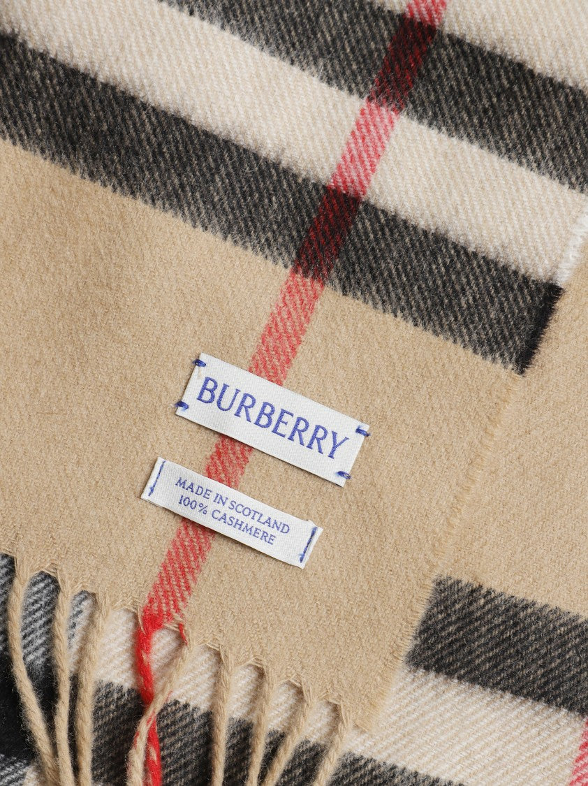 Burberry Classic Check Pattern Scarf With Fringed Edges