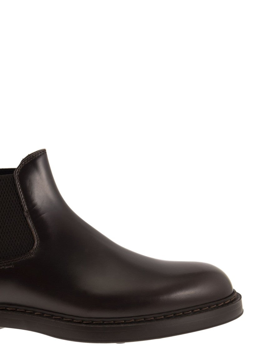 Doucal's Chelsea Leather Ankle Boot