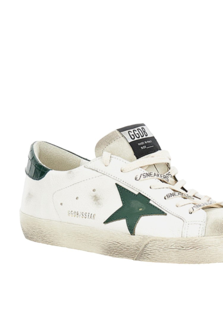 Golden Goose Minimalist Low-Top Sneakers With Appeal