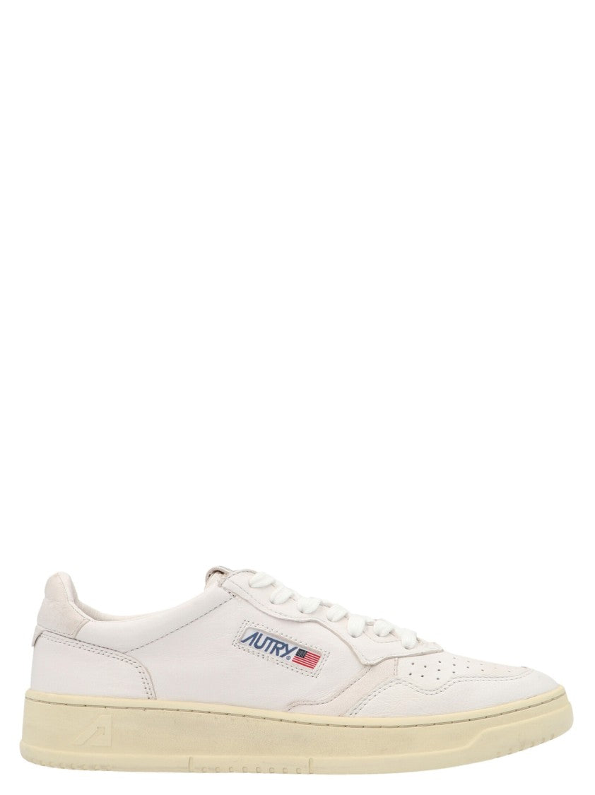 Autry 'Medalist Low' Sneaker