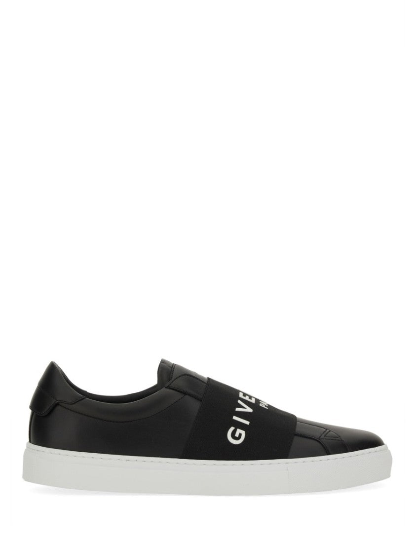 Givenchy Low Top Sneaker With Logo