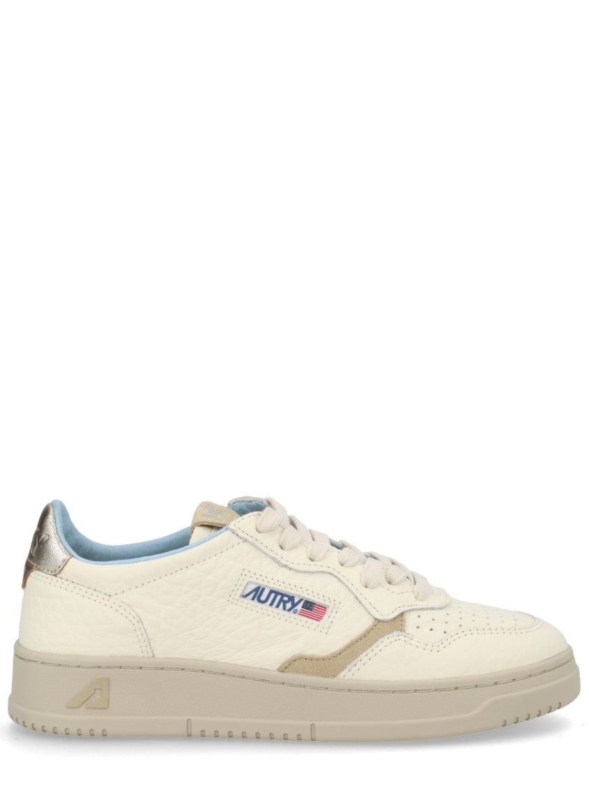 Autry Medalist Low Metallic Accents Sneakers