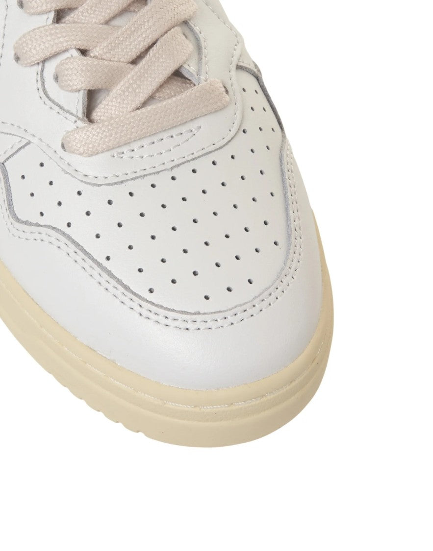 Autry Medalist Low Women's Sneakers