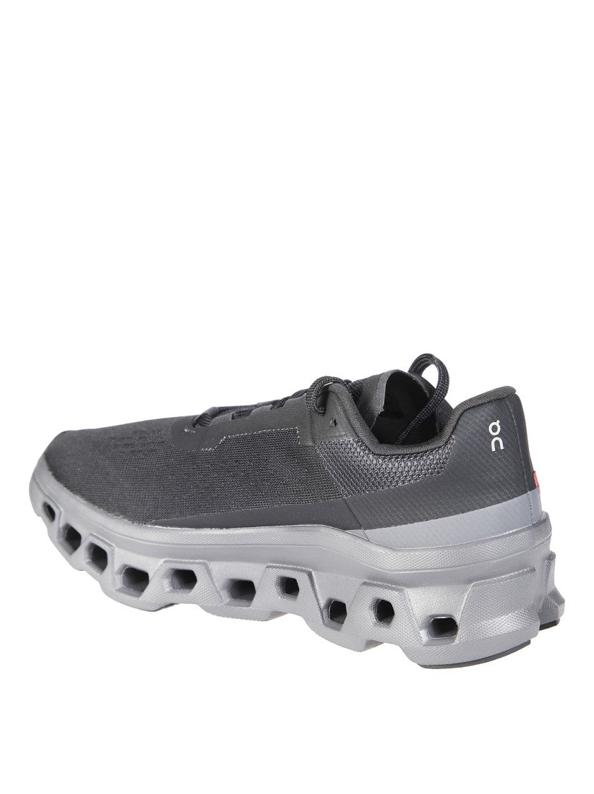 On Running Cloudmonster Sneaker