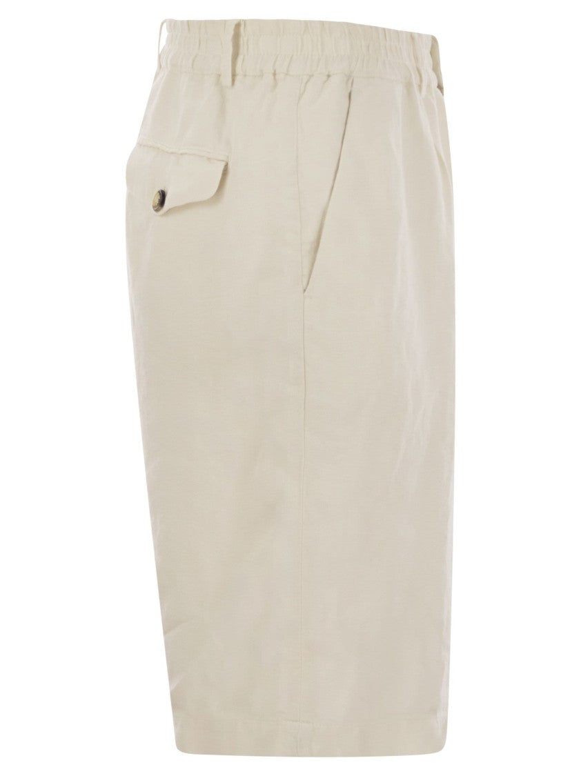 Brunello Cucinelli Bermuda Shorts In Light Délavé Linen Canvas