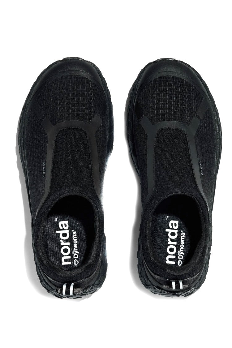 Norda 003 Pitch Black Trail Running Shoes
