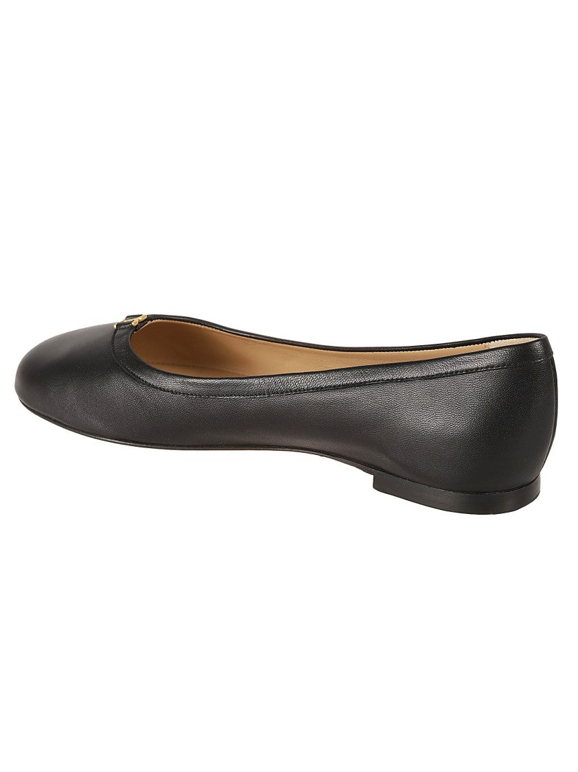 Chloé Rounded Toe Flat Shoes
