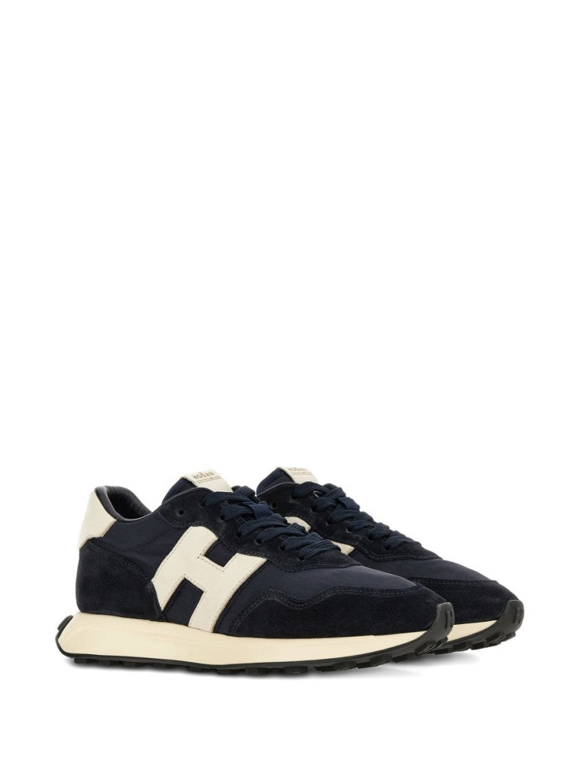 Hogan Low-Top Leather Sneakers With Contrasting Logo