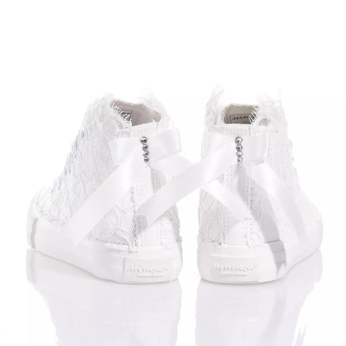 Mimanera High-Top Canvas Sneakers With Embroidered Lace