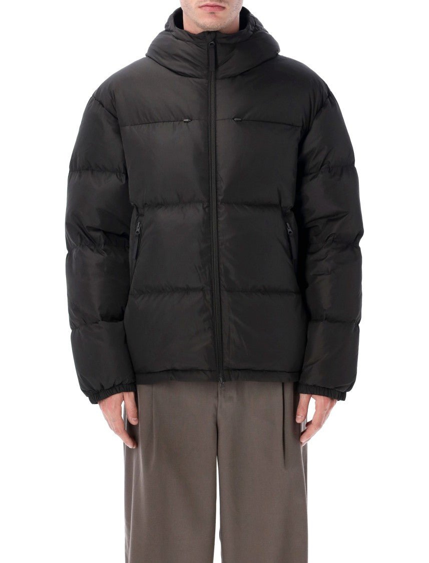 Hiking Patrol Quilted Down Jacket With High Collar And Streamlined Silhouette
