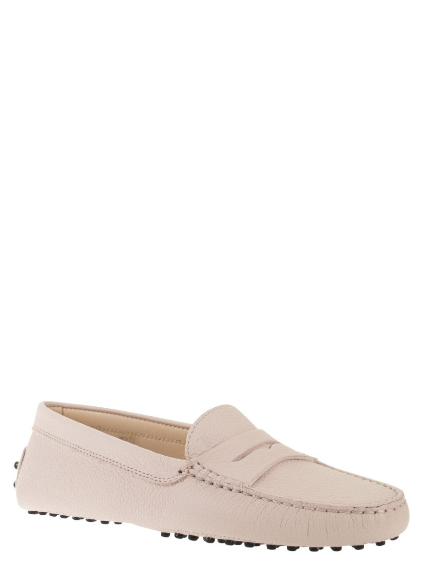 Tod's Refined Leather Loafers With Hand-Stitched Detailing And Rubber Sole