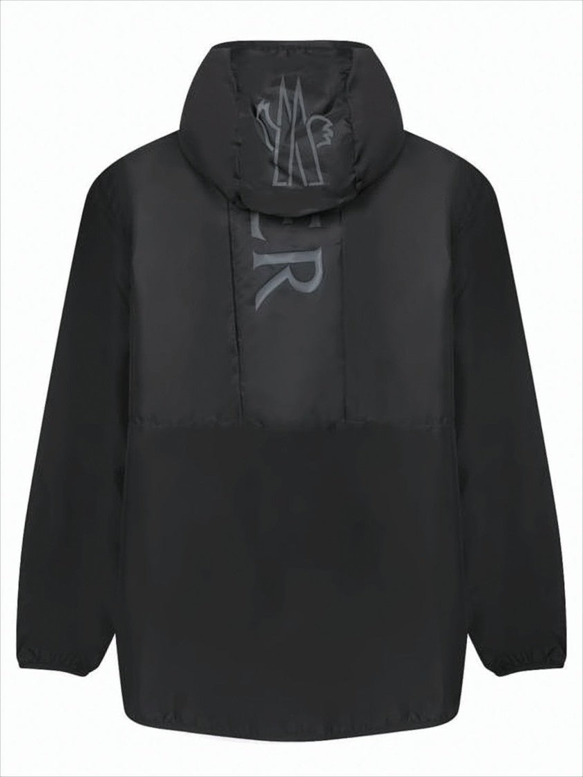 Moncler Minimalist Dark Polyamidejacket