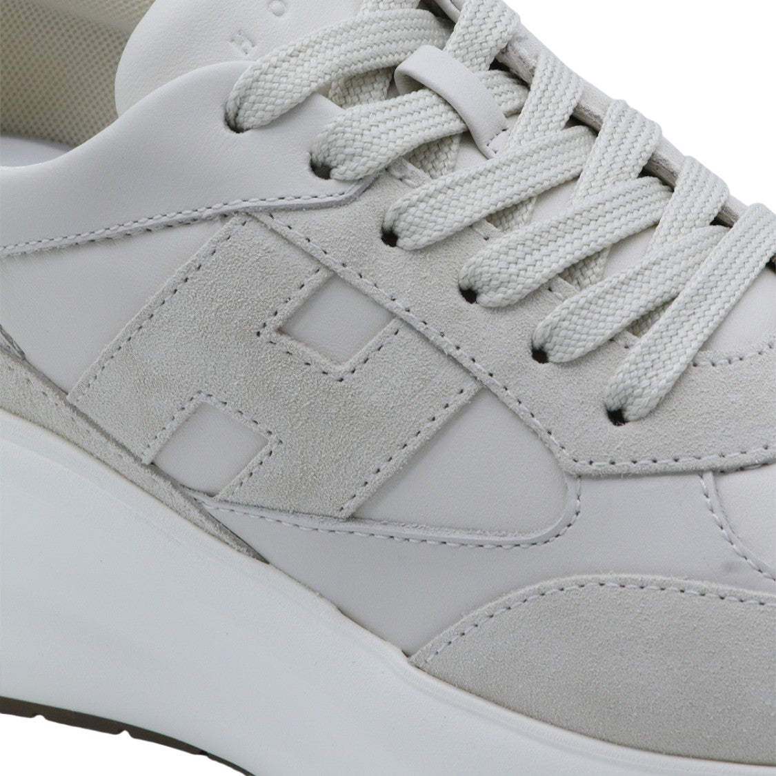 Hogan Sneakers With Sculpted White Sole