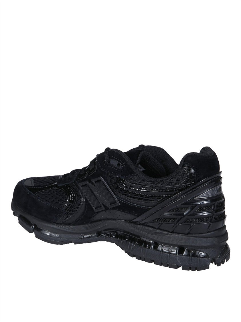 New Balance Contemporary All-Black Breathable Mesh Sneakers