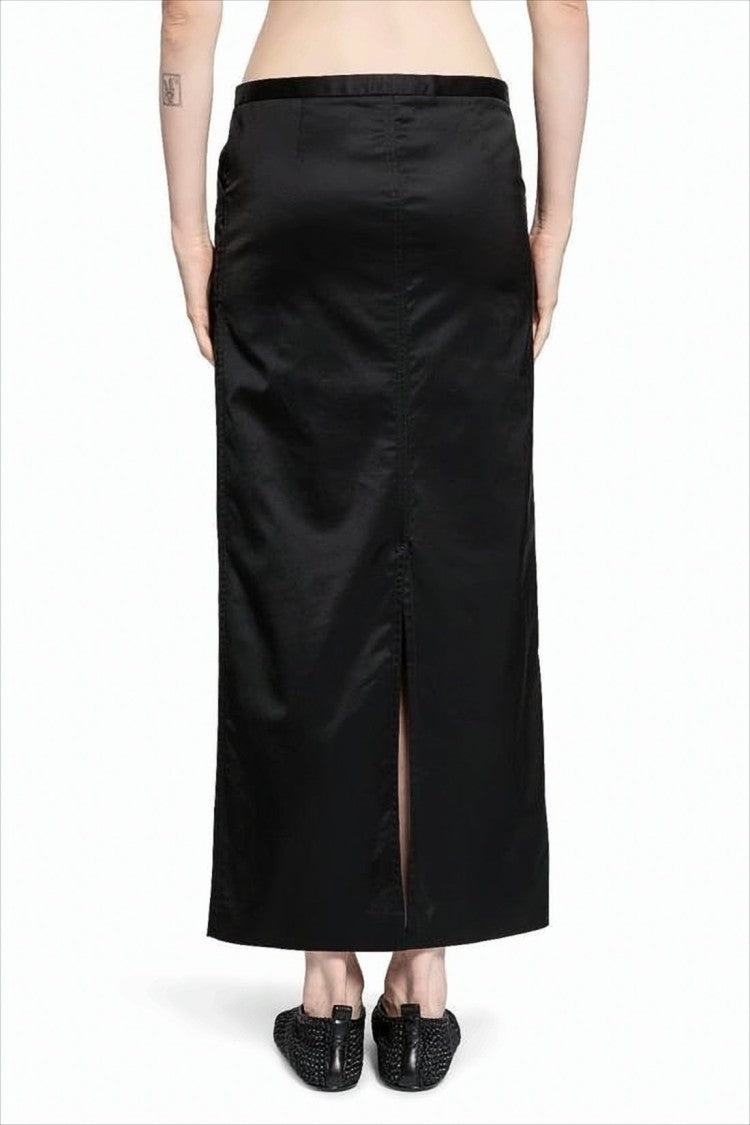 Totême Long Black Skirt With Straight Silhouette