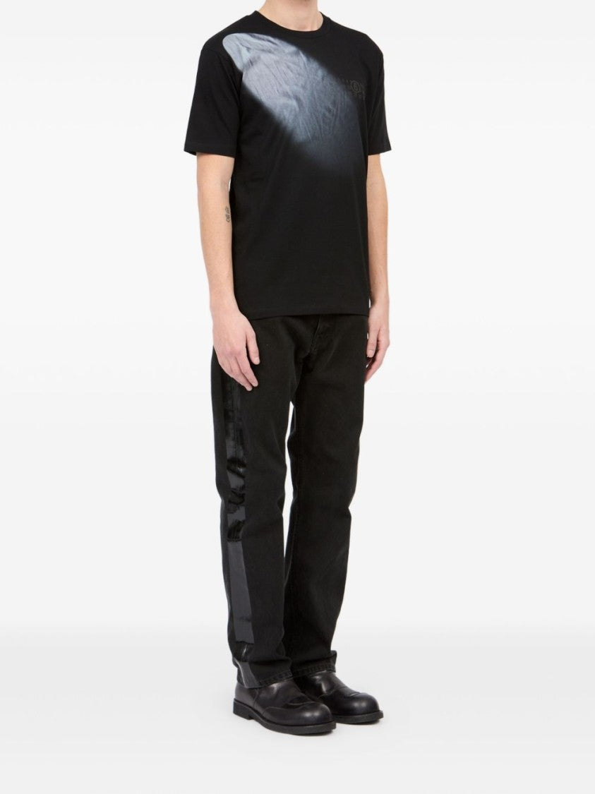 Mm6 By Maison Margiela Gradient Effect Black T-Shirt With Subtle Graphic Print