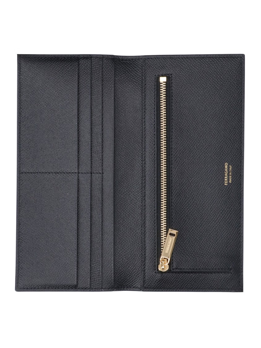 Ferragamo Black Compact Minimalist Smooth Leather Wallet