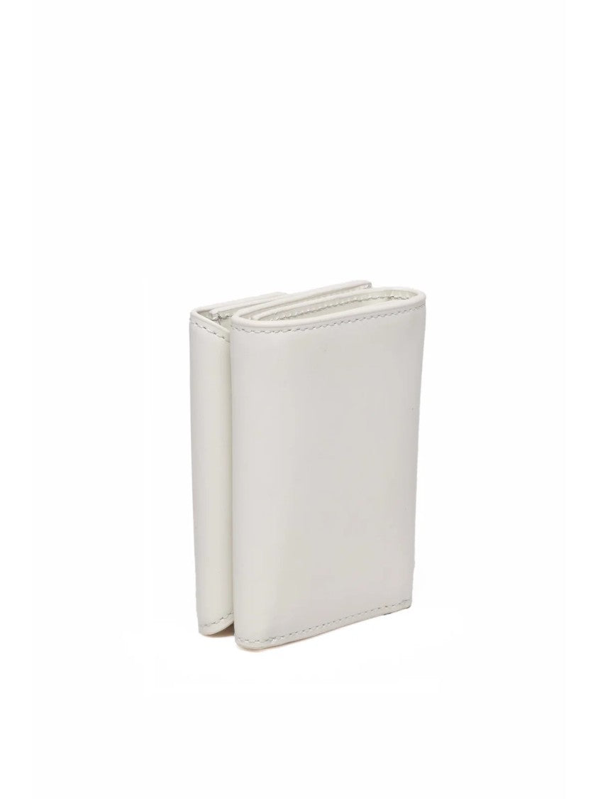 Diesel Minimalist White Polyurethane Wallet With Fold-Over Flap And Emblem Detail