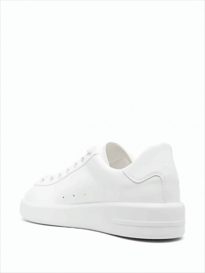 Golden Goose Minimalist White Low-Top Sneakers With Tonal Star Detail