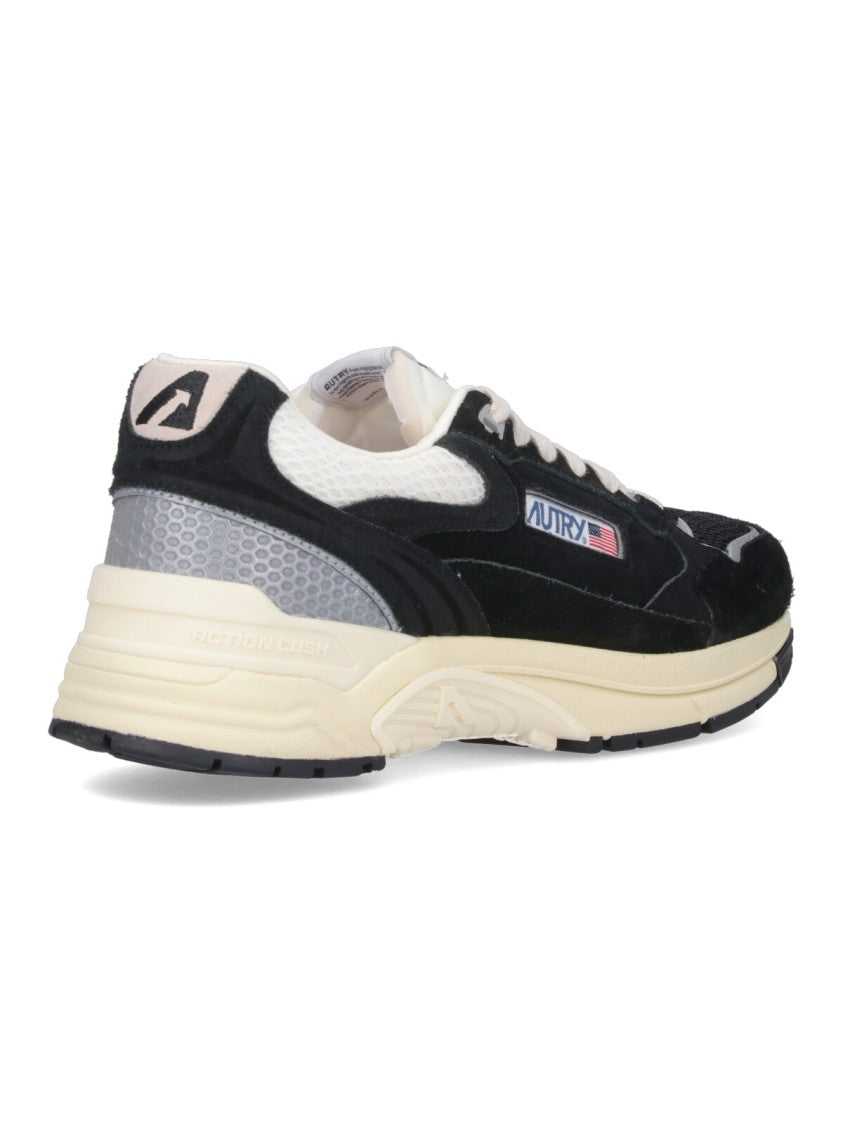 Autry "Hyperway" Sneakers – Black