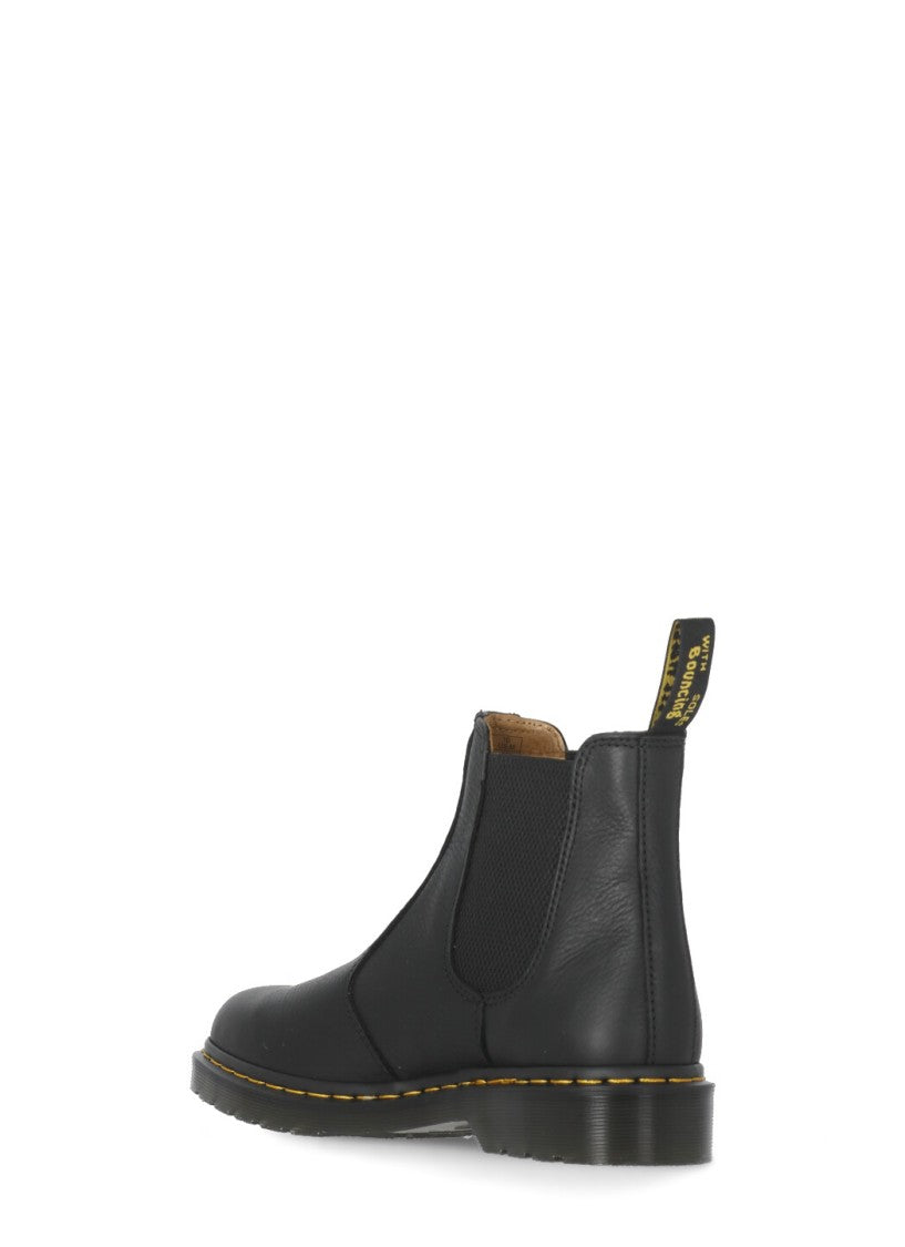 Dr. Martens 2976 Chelsea Boots