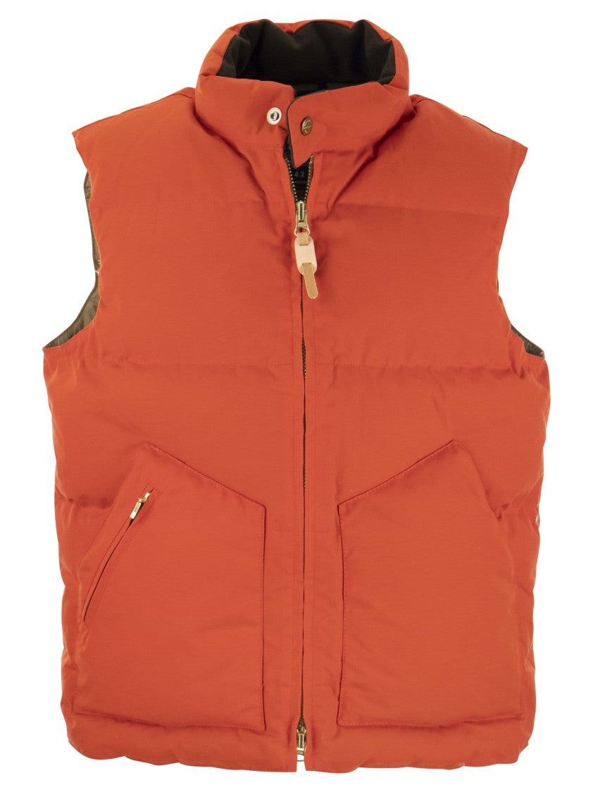 Manifattura Ceccarelli Quilted Goose Down Waistcoat With Water-Repellent Finish