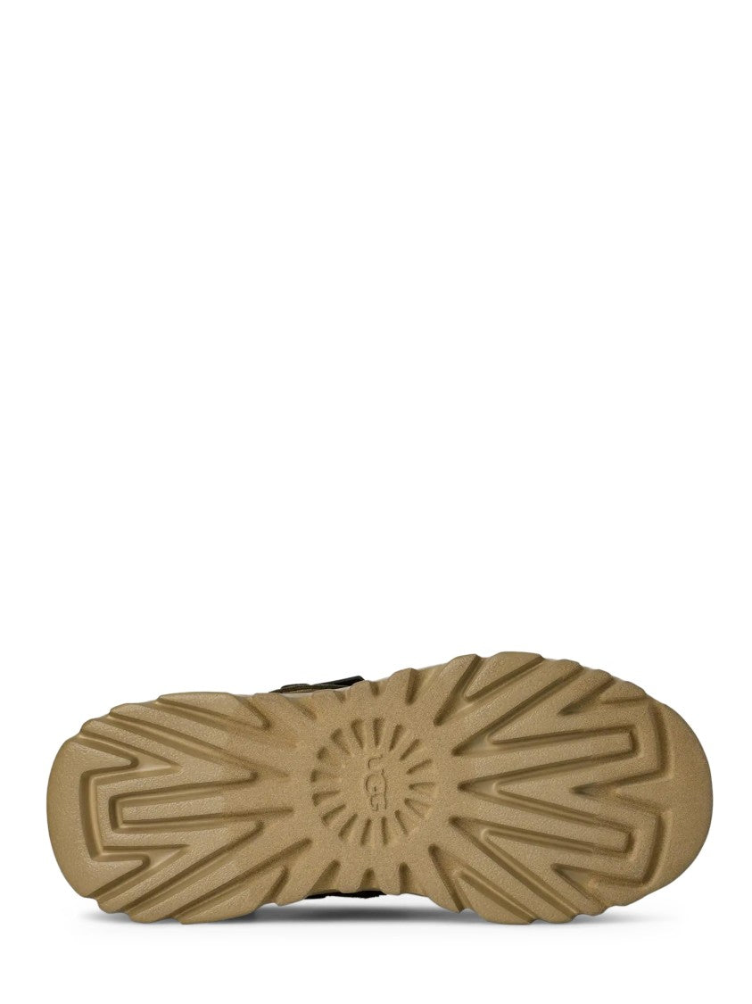 Ugg Low-Cut Flat Shoes With Minimalistic Design
