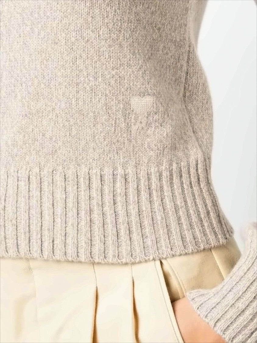 Ami Finely Knit Cashmere Sweater With Ribbed Details