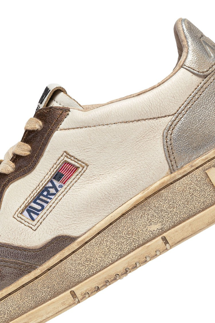 Autry Supervintage Women’S Sneakers In Antiqued Leather