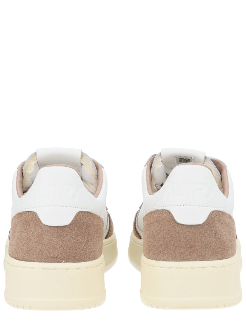 Autry Beige Medalist Low Perforated Sneakers