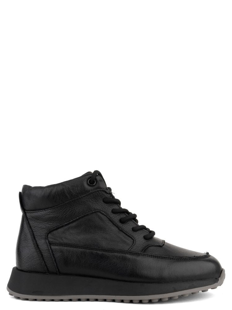Linda Baumann Black Leather Lace-Up Ankle Boots