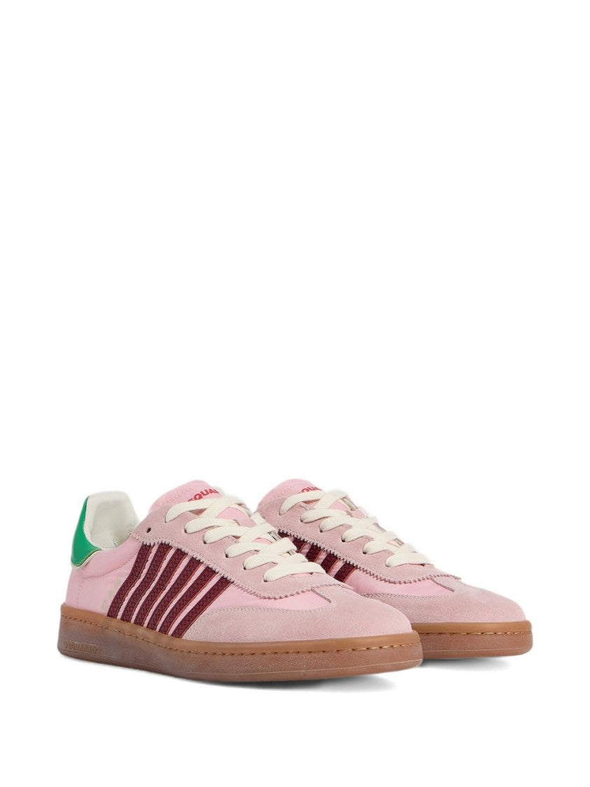 Dsquared2 Low-Top Sneakers With Burgundy Striped Detailing And Maple Leaf Accent