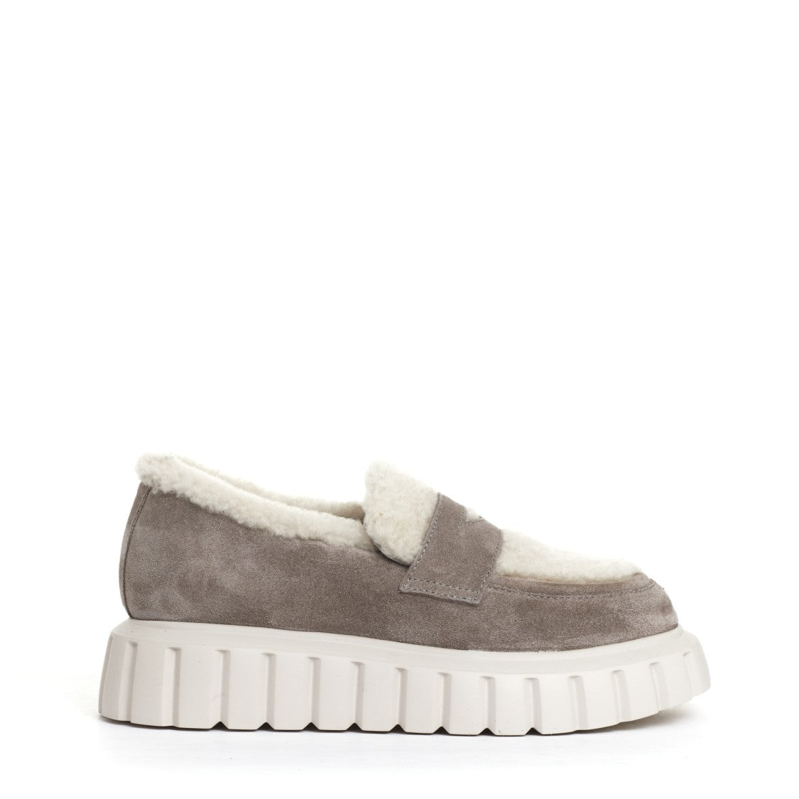 Voile Blanche Taupe Suede Moccasin With Eco-Fur Accents