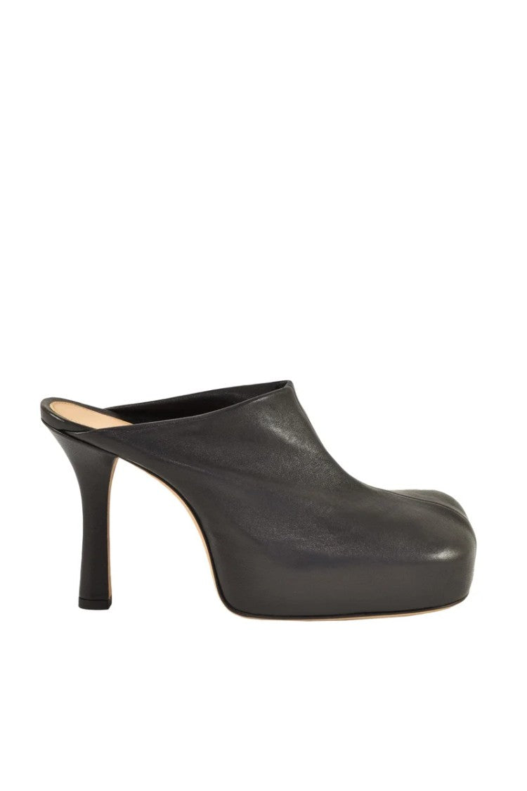 Bottega Veneta Leather Mules - Black