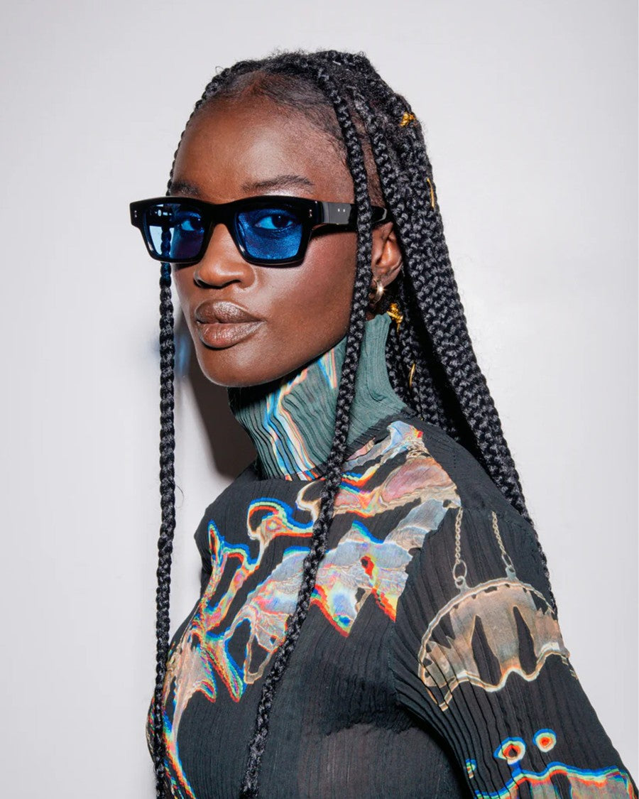 Peter And May Amy Sun Sunglasses In Black/Blue