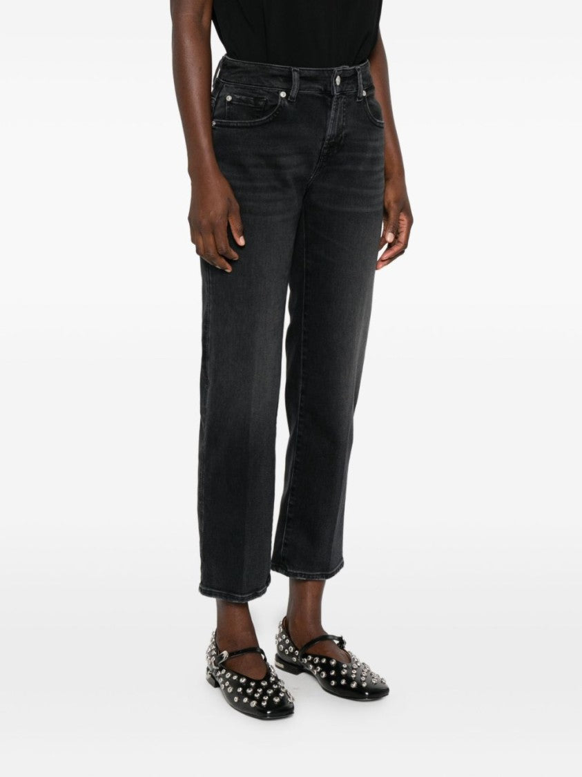 Seven Classic Black Jeans With Five-Pocket Design