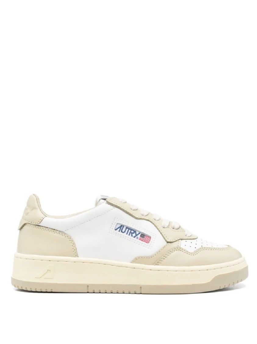 Autry Medalist Low-Top Sneakers