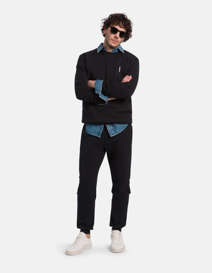 Dondup Classic Black Crewneck Sweatshirt With Subtle Logo Detail