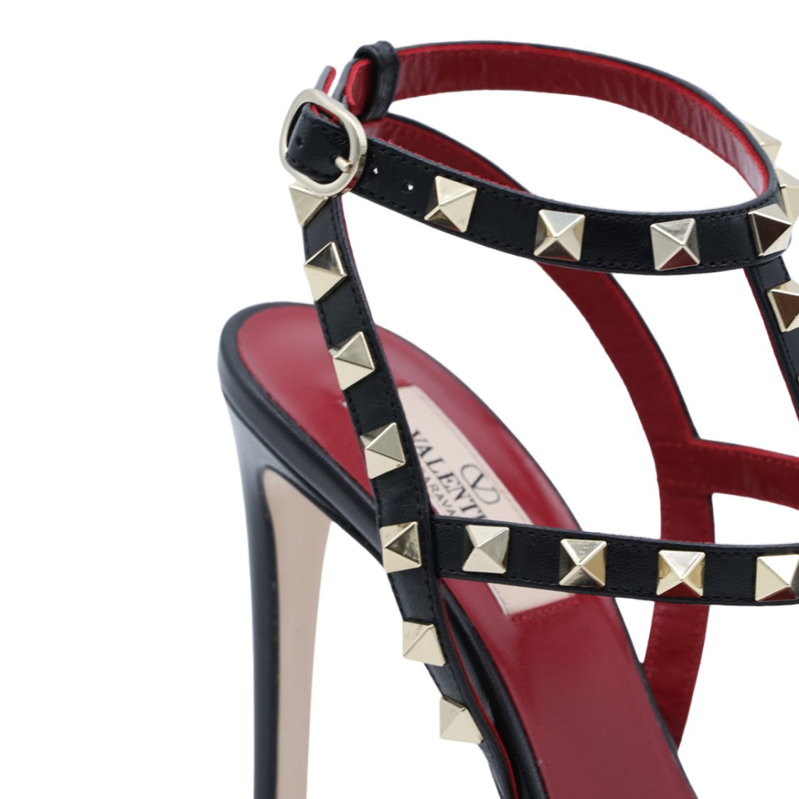 Valentino Garavani Pointed Toe High-Heeled Pumps With Pyramid Studs