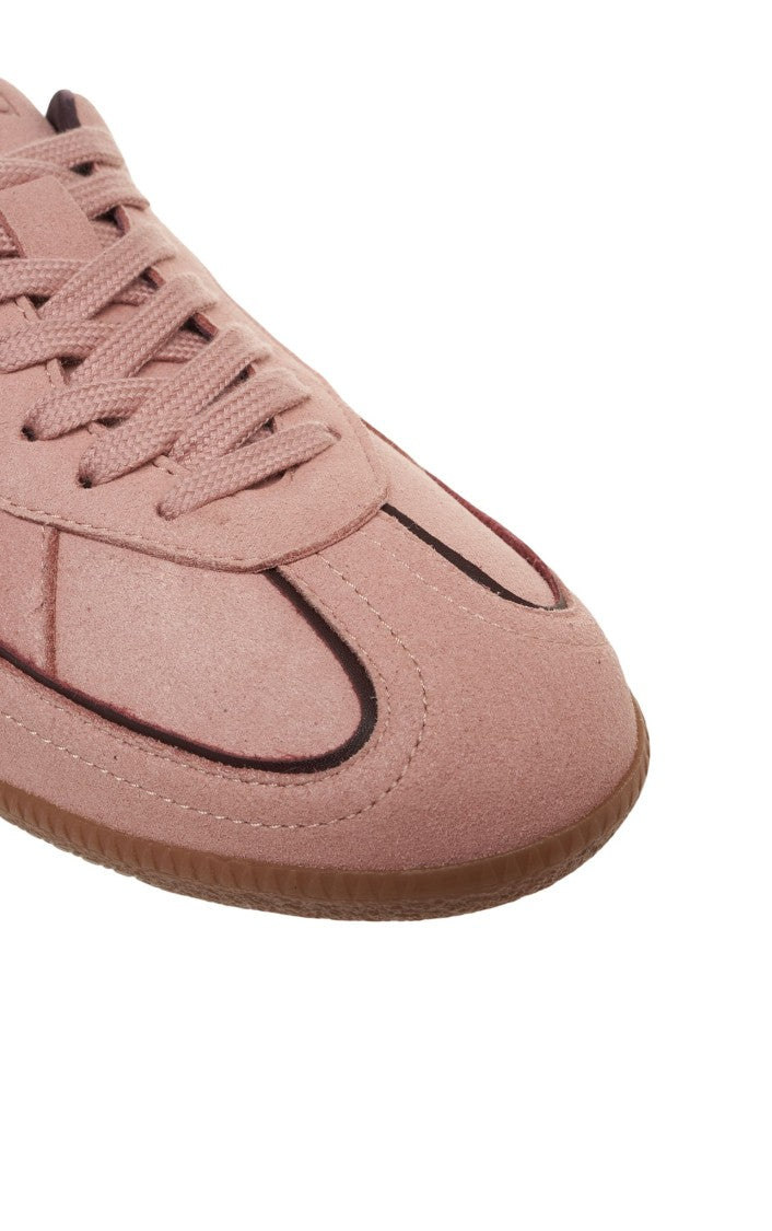 Zeta Delta' Sneakers