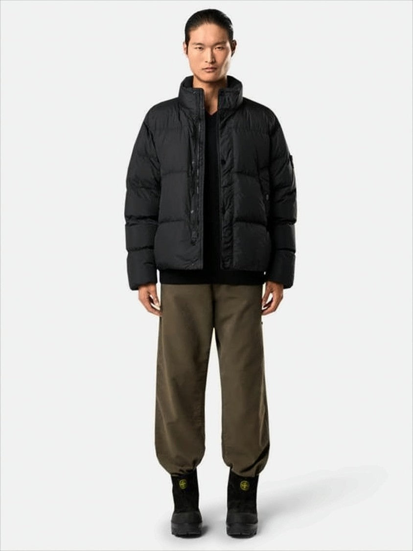 Stone Island Cropped Black Puffer Jacket With High Collar And Flap Pockets