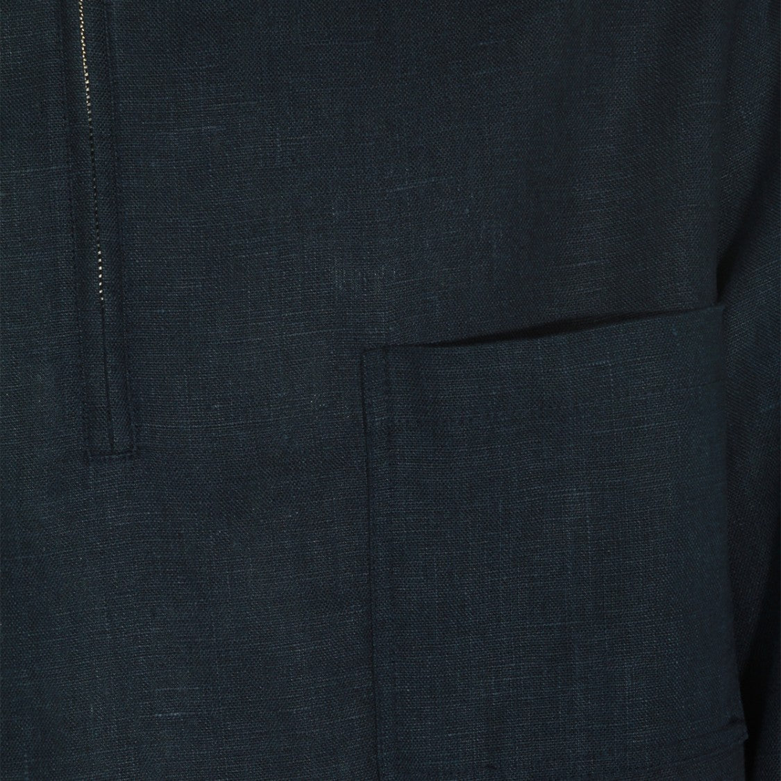 Arte Antwerp Half-Zip Minimalist Shirt With Adjustable Hem
