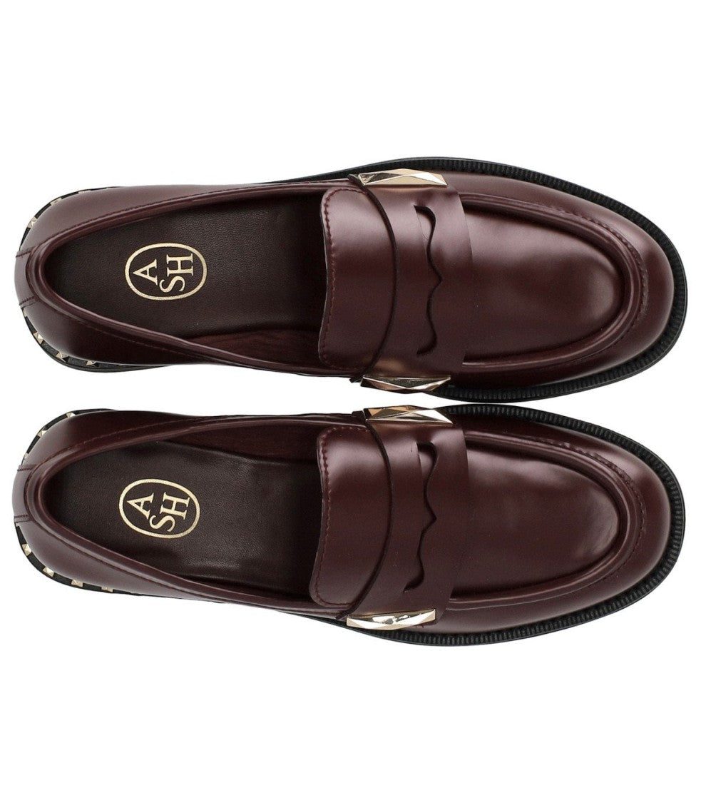 Ash Whisper Burgundy Loafer