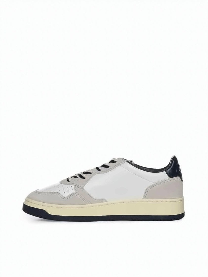 Autry Soft Cream Low-Top Sneakers With Contrasting Details