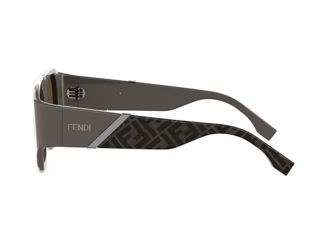 Fendi Fe40198i Oversized Gradient Square Sunglasses